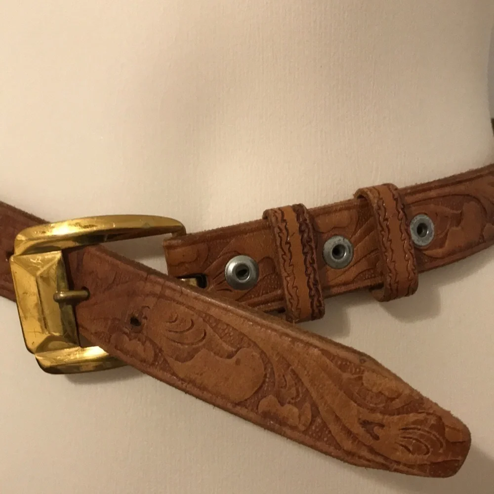 Vintage Wesco Tan Southwest Tool Embossed Top Grain Cowhide Leather Belt 24
